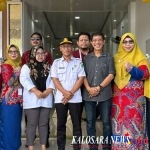 Ketgam : foto bersama usai membuka secara simbolik klinik Utama. Rabu,15 Oktober 2025/foto : Istimewa