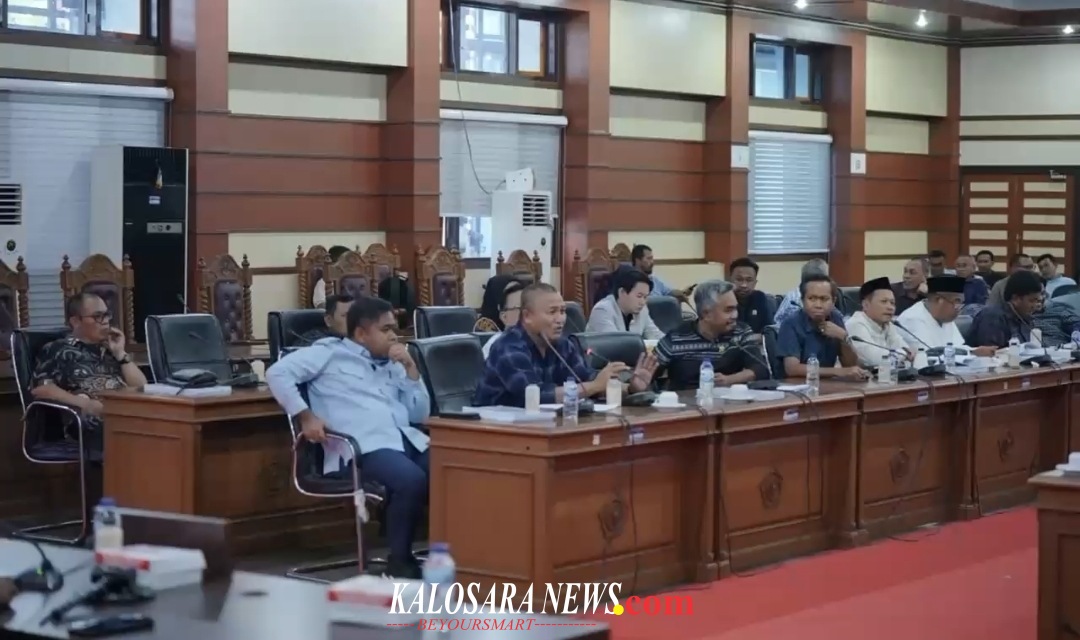 Dr Ardin saat mengikuti lanjutan evaluasi perubahan APBD Tahun Anggaran 2025 antara Banggar DPRD Sultra dan Tim Anggaran Pemerintah Daerah (TAPD) Pemprov Sultra, Jumat (17 Oktober 2025).